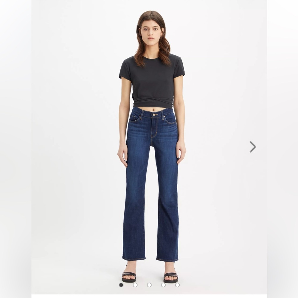 Levi's VINTAGE CLASSIC BOOTCUT WOMEN'S JEANS sz:4M NWOT - Picture 3 of 8